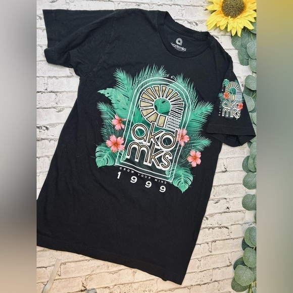 Akademiks Tropical T Shirt M Medium Monstrera Plants - Picture 2 of 9